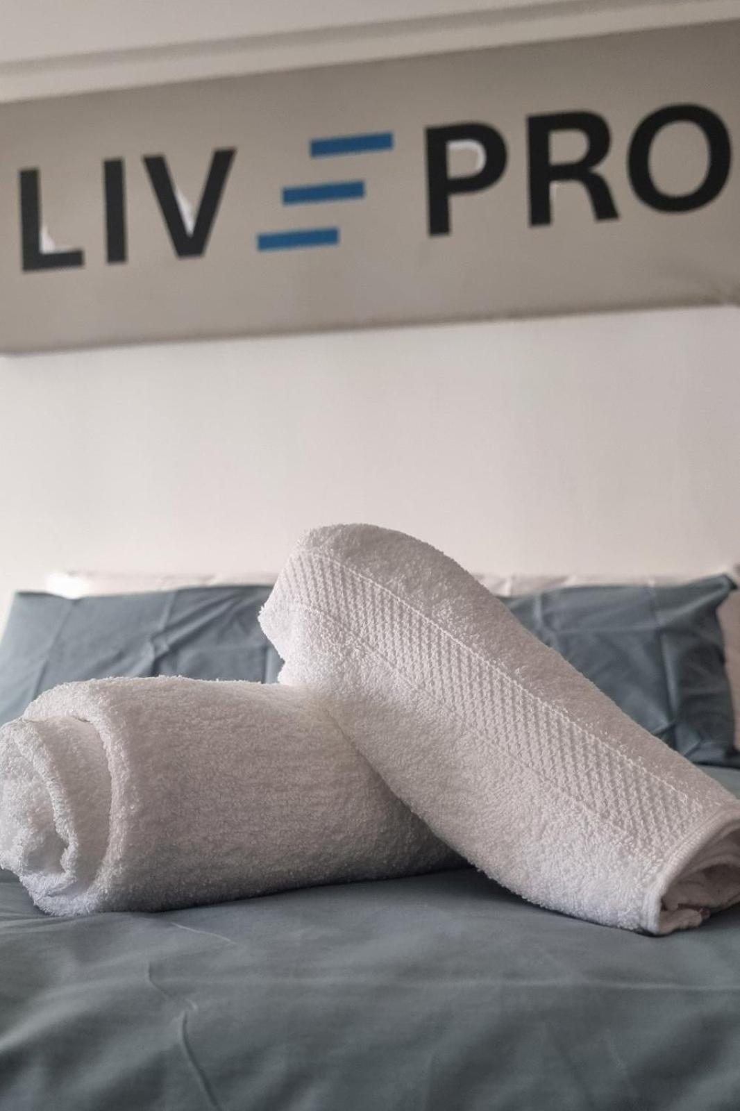 Livepro Apartment ลาร์นาคา ภายนอก รูปภาพ