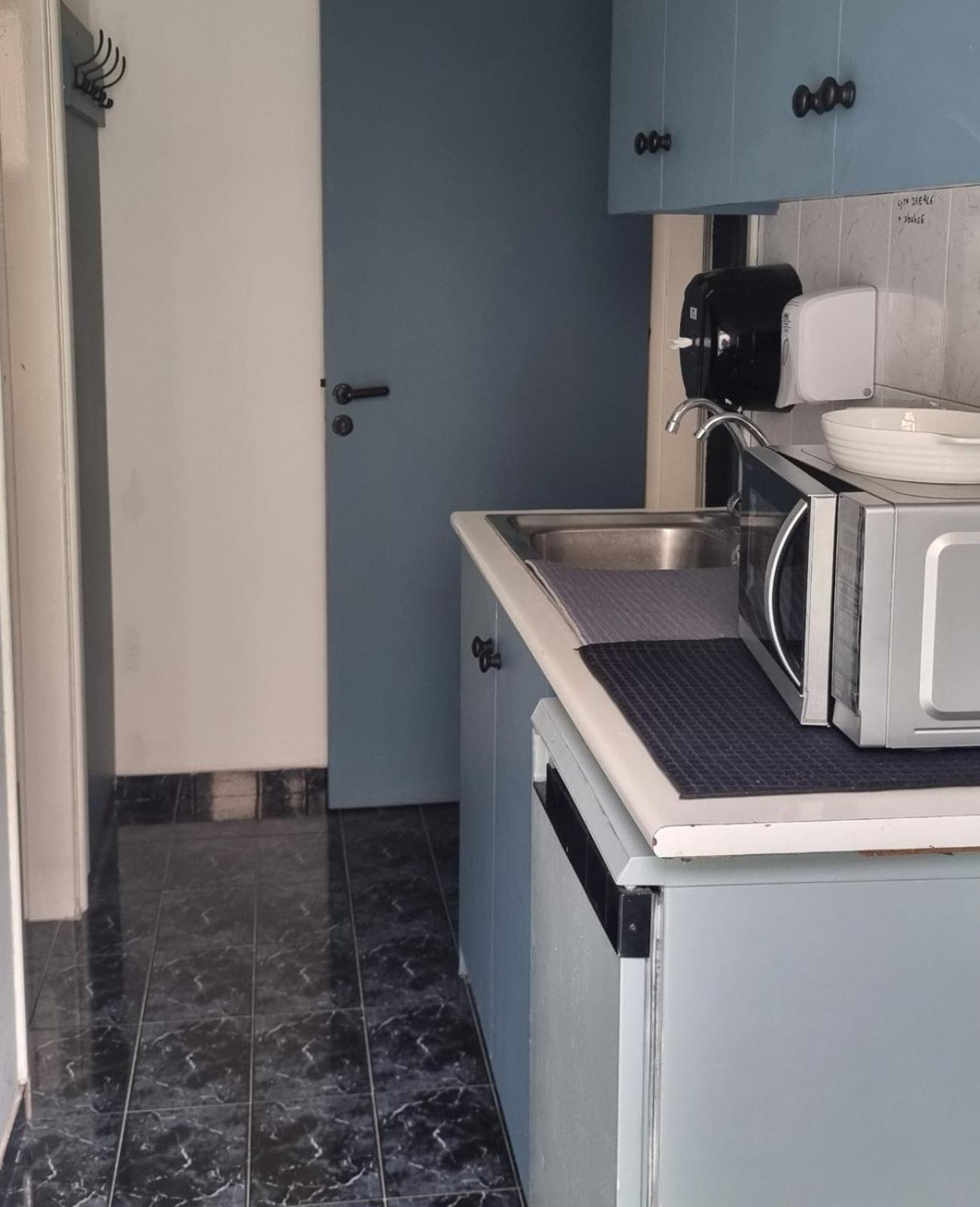 Livepro Apartment ลาร์นาคา ภายนอก รูปภาพ