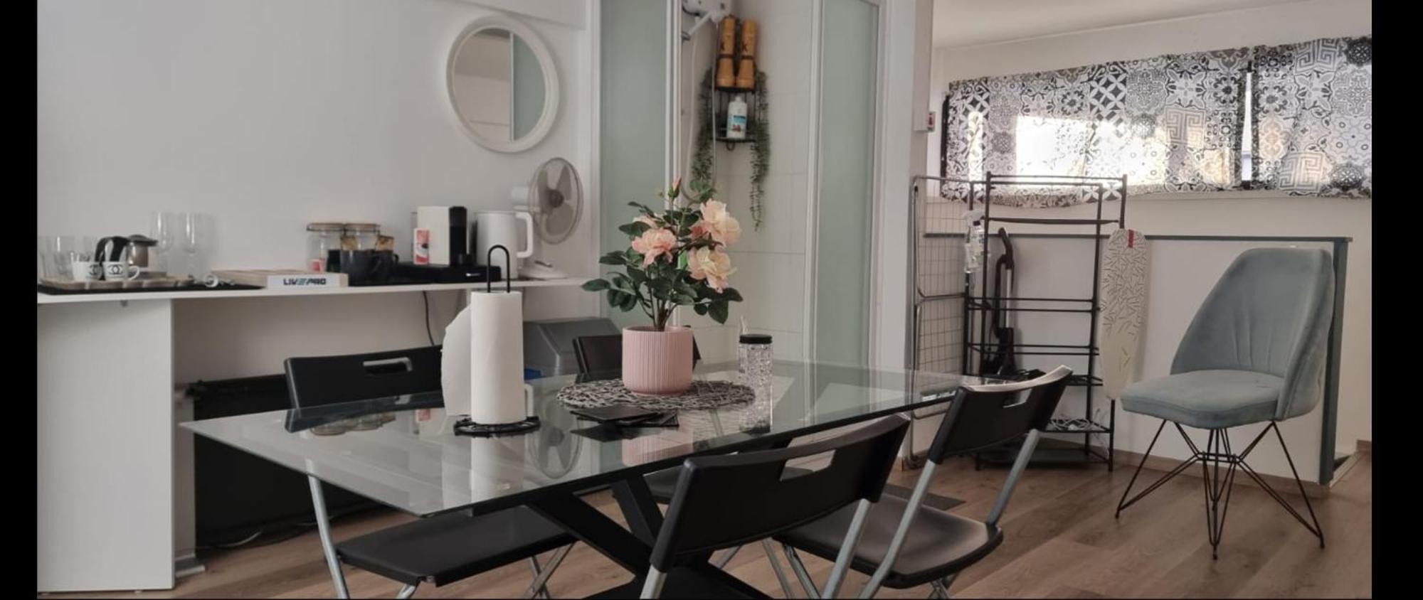 Livepro Apartment ลาร์นาคา ภายนอก รูปภาพ